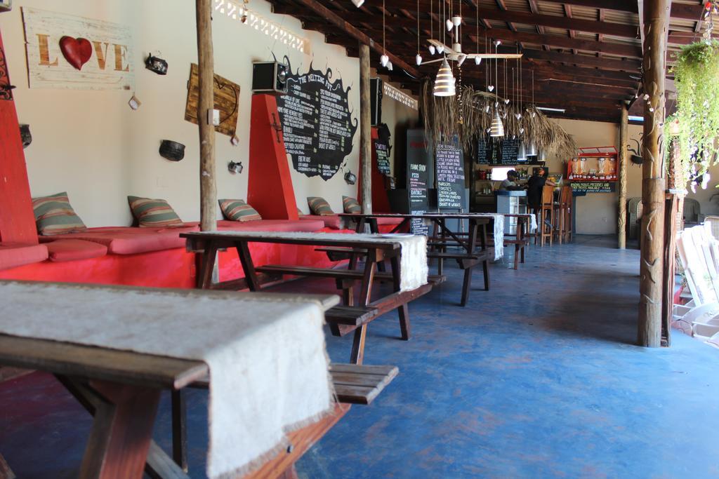 Tri M Waves Lodge ポンタ・ド・オウロ エクステリア 写真